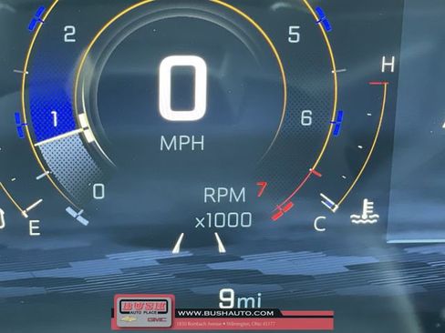 New 2025 Chevrolet Traverse LT w/ Enhanced Driving Package image 12