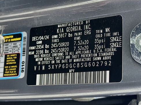 Used 2025 Kia Telluride S AWD/4WD image 12