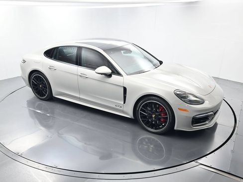 Certified 2023 Porsche Panamera GTS AWD/4WD image 40