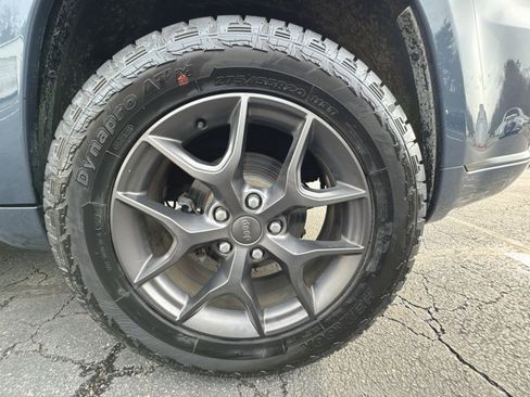 Used 2019 Jeep Grand Cherokee Limited X image 26