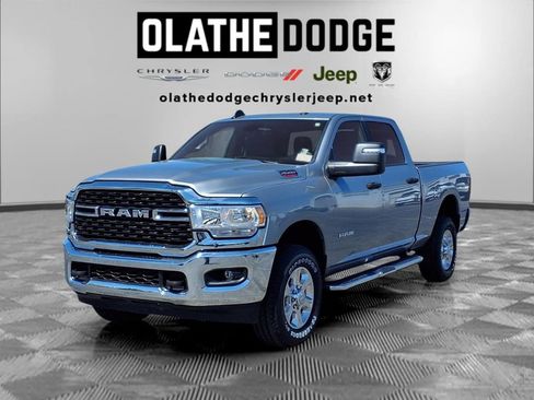 Used 2024 RAM 2500 Big Horn image 1