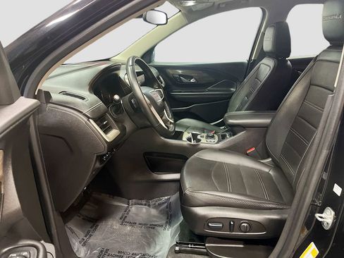 Used 2024 GMC Terrain Denali w/ Denali Premium Package AWD/4WD image 22
