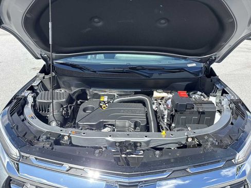 New 2027 Chevrolet Equinox LT w/ Convenience Package II AWD/4WD image 29