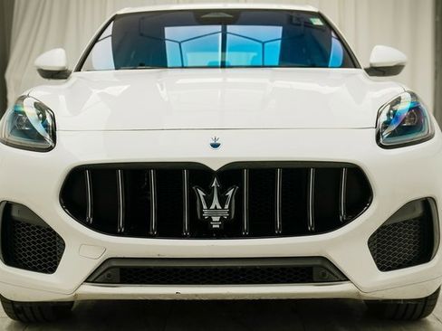 Used 2024 Maserati Grecale GT image 2