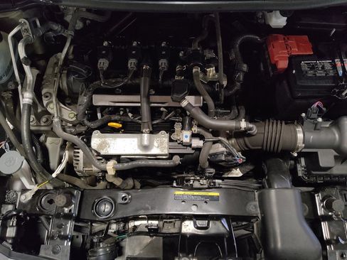 Used 2024 Nissan Versa SV w/ Trunk Package FWD image 30