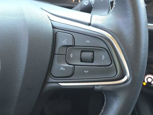 Used 2023 Buick Envision Preferred FWD image 35