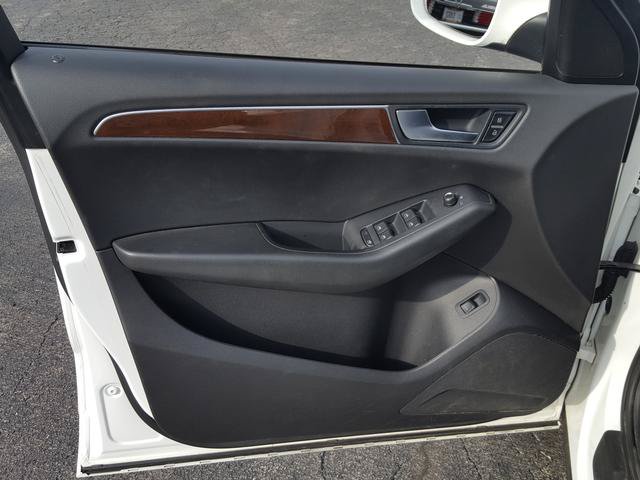 Used 2012 Audi Q5 2.0T Premium AWD/4WD image 6