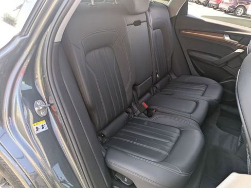 Used 2023 Audi Q5 2.0T Premium Plus AWD/4WD image 19