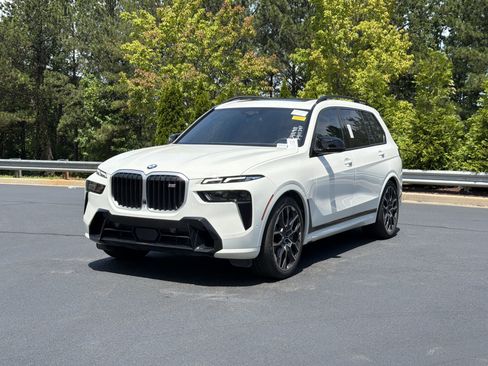 Used 2024 BMW X7 M60i AWD/4WD image 13