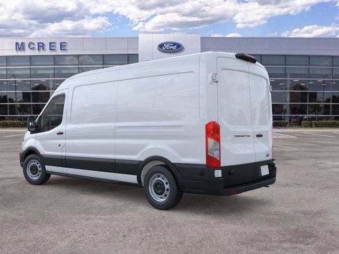 New 2026 Ford Transit 250 148 Medium Roof w/ Load Area Protection Package RWD image 4