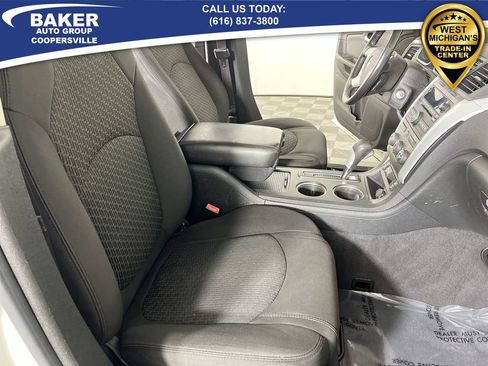 Used 2011 Chevrolet Traverse LT w/ LPO, 'HIT The Road' Package image 25