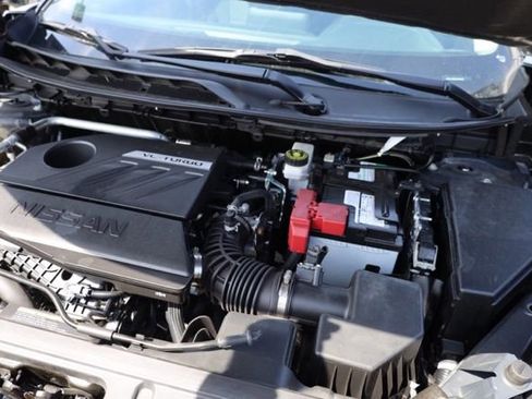 Used 2024 Nissan Rogue SV AWD/4WD image 40