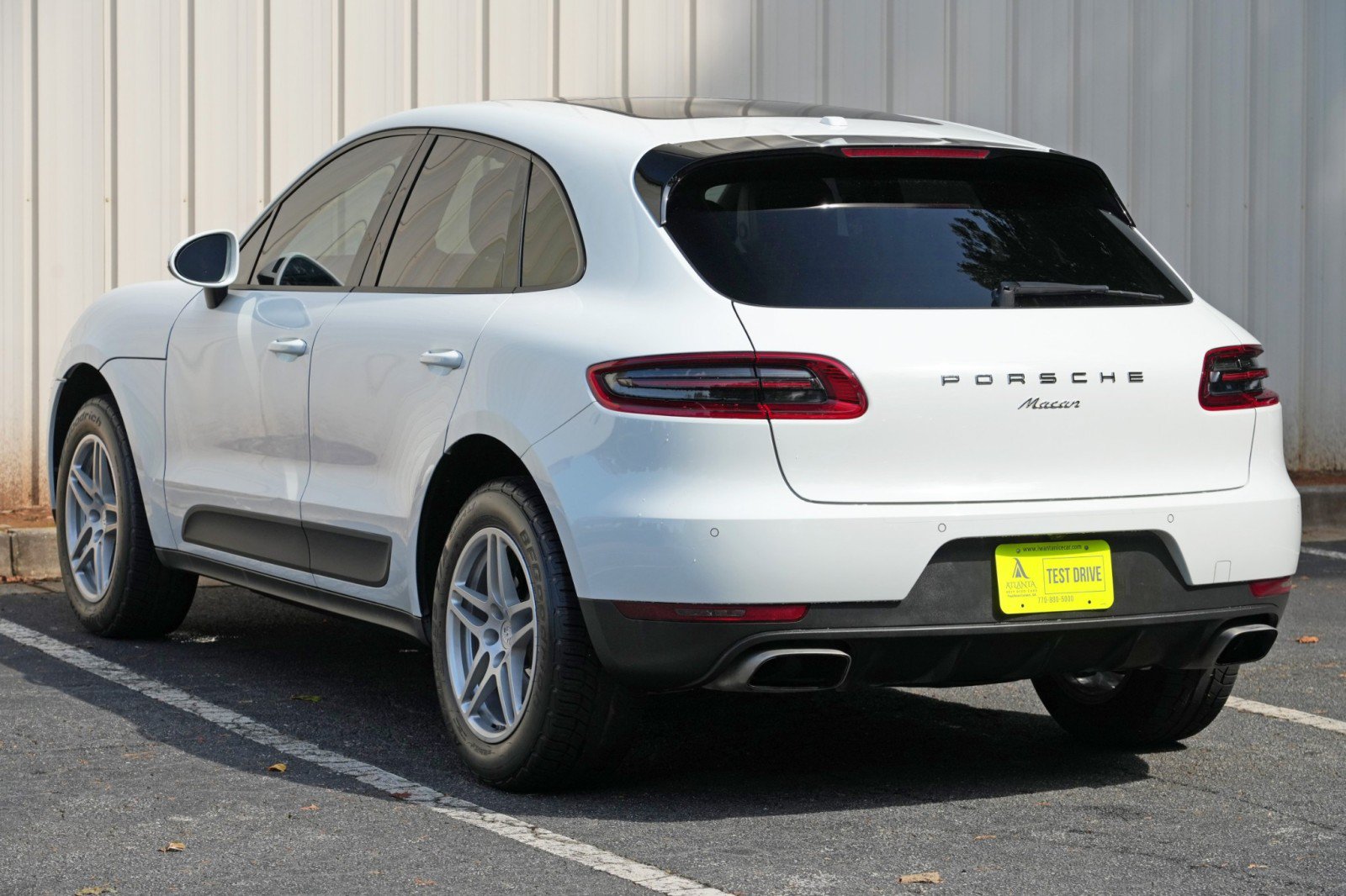 Used 2018 Porsche Macan AWD/4WD image 49