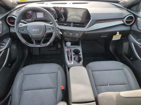 New 2026 Chevrolet Trax RS w/ Sunroof Package FWD image 30
