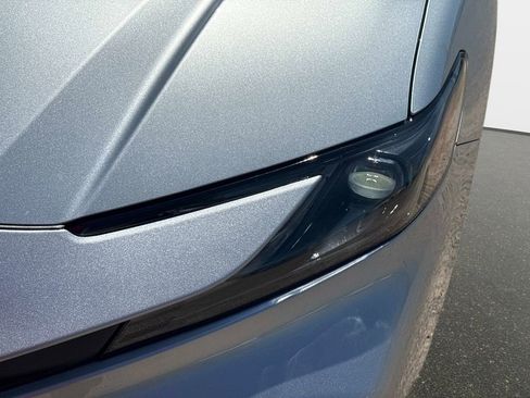 Used 2026 Toyota Camry LE w/ Convenience Package image 9