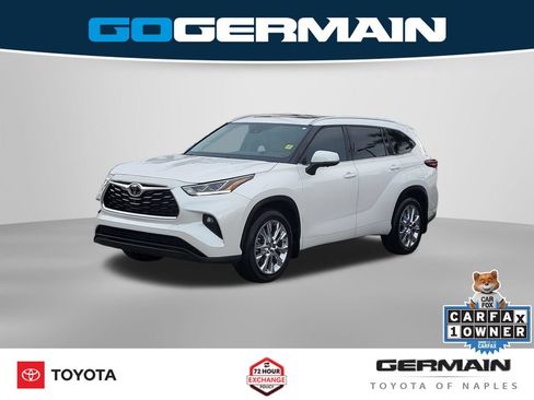 Used 2024 Toyota Highlander Limited FWD image 1