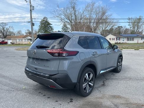 Used 2023 Nissan Rogue SL image 5