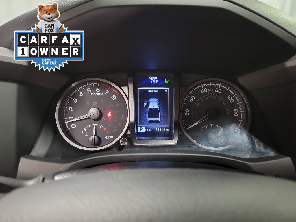 Used 2022 Toyota Tacoma TRD Sport AWD/4WD image 27