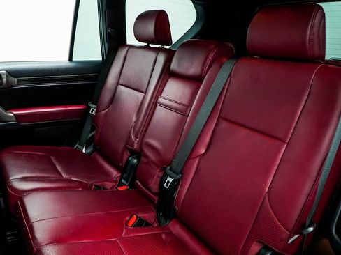 Used 2023 Lexus GX 460 Luxury image 44