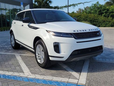 New 2026 Land Rover Range Rover Evoque S image 7