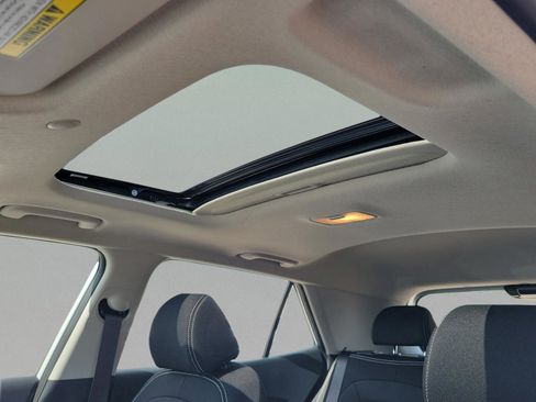 New 2026 Hyundai Venue SEL image 32