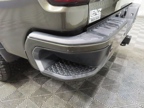 Used 2023 GMC Sierra 2500 AT4 w/ AT4 Premium Plus Package image 51