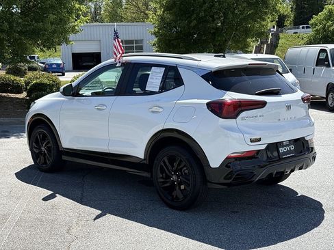 Used 2024 Buick Encore GX Sport Touring AWD/4WD image 9