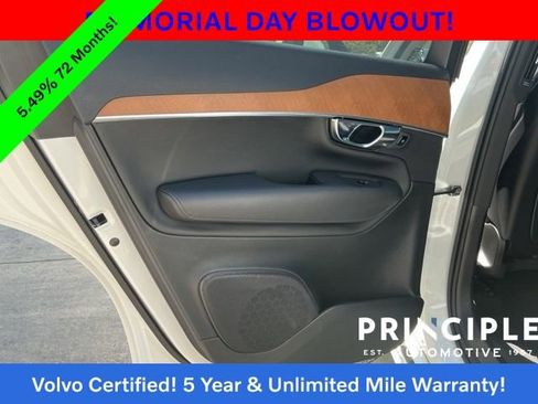 Certified 2025 Volvo XC90 B5 Plus w/ Protection Package Premier AWD/4WD image 33