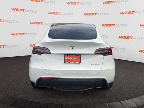 Used 2021 Tesla Model Y Long Range AWD/4WD image 4