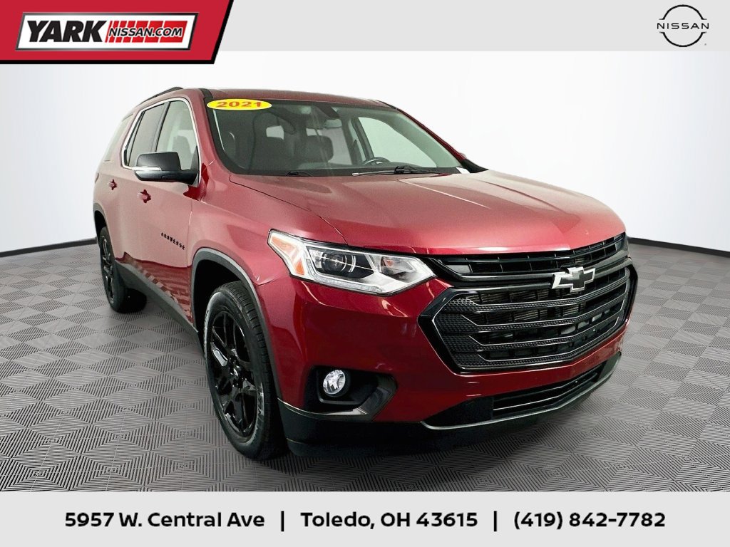 Used 2021 Chevrolet Traverse LT FWD 360° Tour