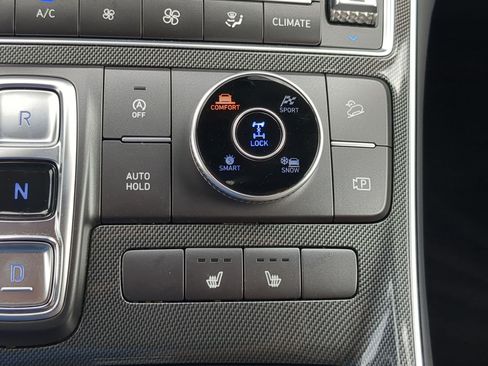 Used 2021 Hyundai Santa Fe SEL w/ Convenience + Premium Package AWD/4WD image 24