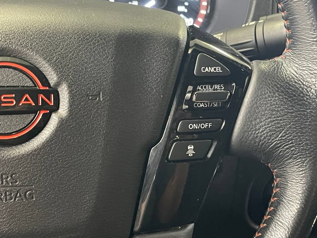 Used 2023 Nissan Frontier PRO-4X w/ Technology Package AWD/4WD image 18