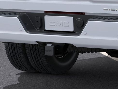 New 2026 GMC Sierra 3500 Denali w/ Denali Reserve Package image 14