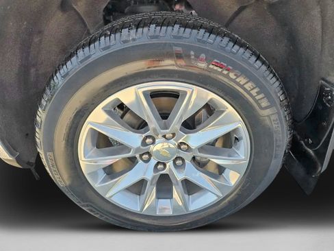 Used 2020 Chevrolet Silverado 1500 LTZ w/ LTZ Plus Package AWD/4WD image 8