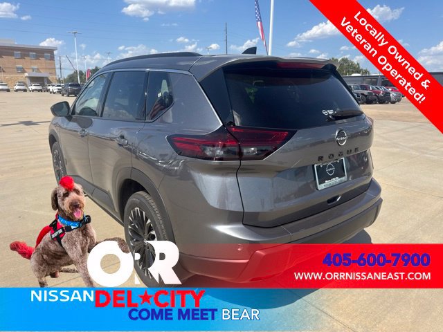 New 2026 Nissan Rogue Dark Armor FWD image 3