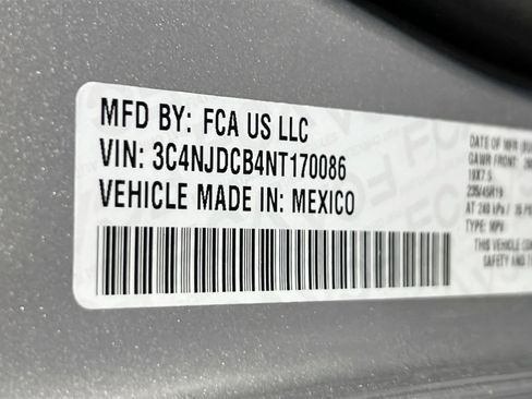 Used 2022 Jeep Compass High Altitude image 31