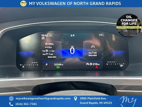 Used 2024 Volkswagen Tiguan SE R-Line AWD/4WD image 10