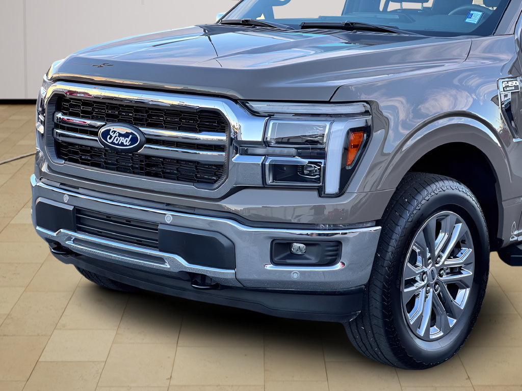 Used 2025 Ford F150 Lariat w/ Equipment Group 501A Mid AWD/4WD image 37