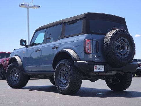 Used 2025 Ford Bronco Badlands AWD/4WD image 16