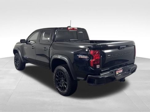 Used 2024 Chevrolet Colorado Trail Boss w/ Advanced Trailering Package AWD/4WD image 8