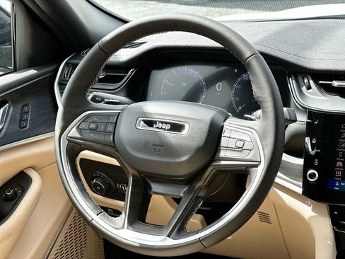 New 2026 Jeep Grand Cherokee Limited image 27