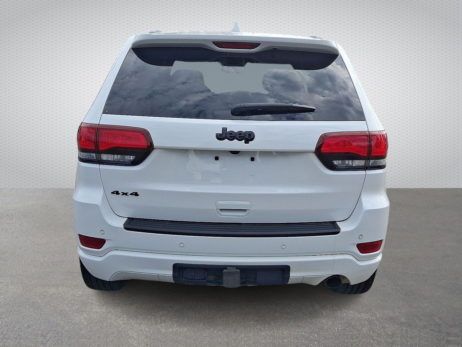 Certified 2021 Jeep Grand Cherokee Laredo X AWD/4WD image 5