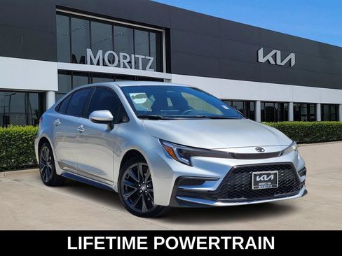 Used 2025 Toyota Corolla SE FWD image 1