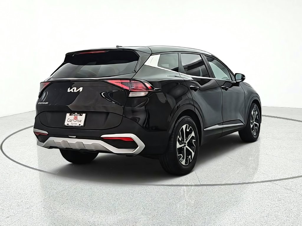 Used 2024 Kia Sportage EX FWD image 7