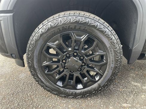 New 2026 GMC Sierra 2500 AT4 w/ AT4 Premium Plus Package image 34