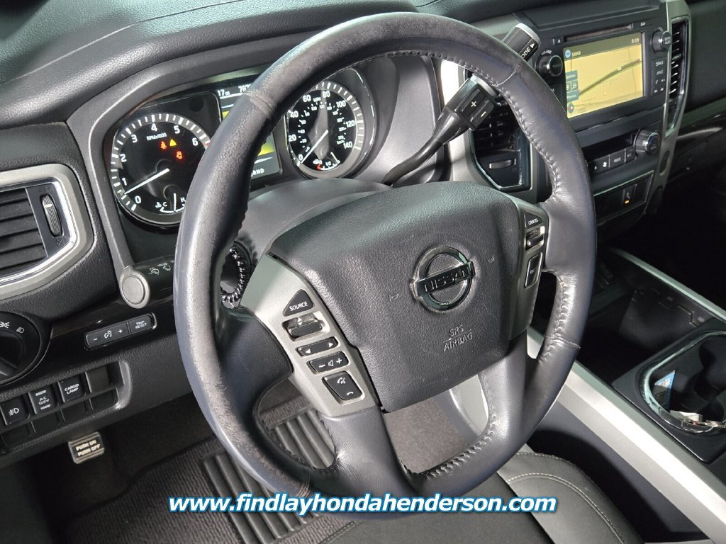 Used 2017 Nissan Titan SV RWD image 25