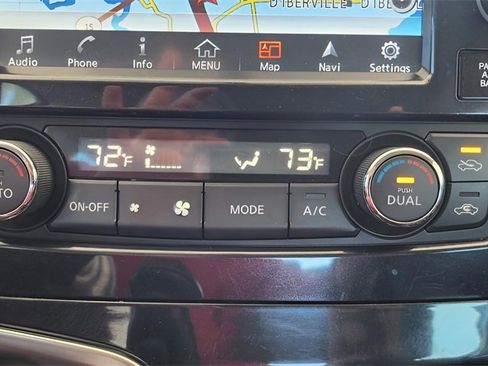 Used 2018 Nissan Maxima 3.5 S image 29