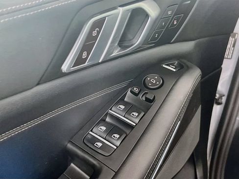 Used 2024 BMW X5 sDrive40i RWD image 15