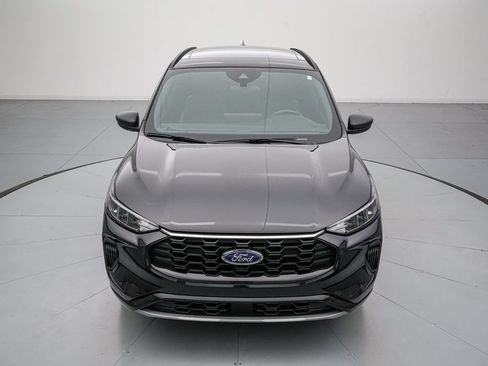 Certified 2024 Ford Escape ST-Line w/ Tech Pack #1 AWD/4WD image 9