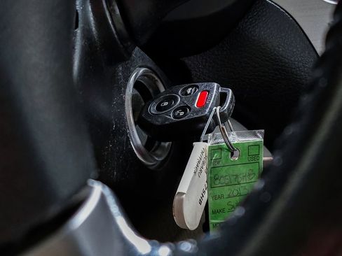 Used 2013 Subaru Outback 2.5i Premium image 25